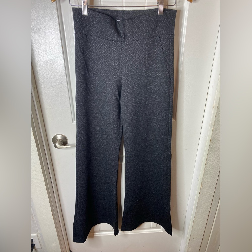 Betabrand wide leg flare black and white speckled pants size small